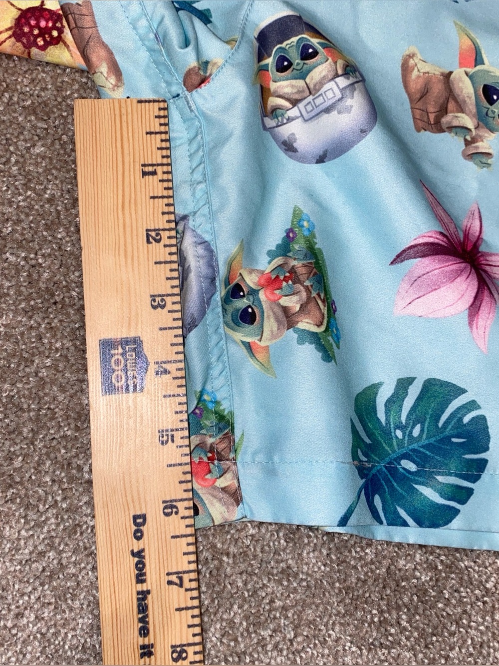 Star Wars The Mandalorian‎ Men's Grogu Swim Shorts Size XL Turquoise Blue Beach - Picture 5 of 7